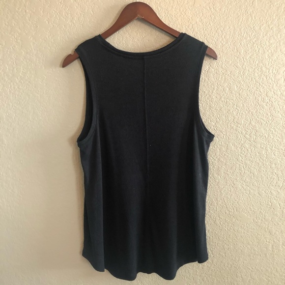 Pocket Muscle Tank - Picture 2 of 2